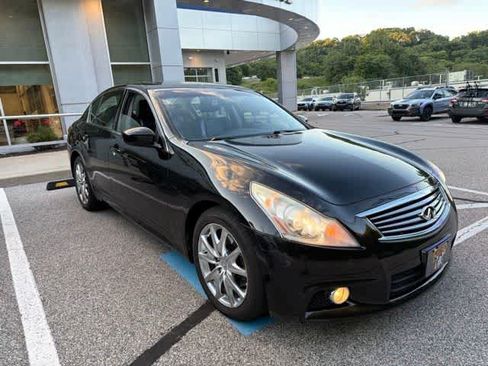 Used 2012 INFINITI G37 x Sedan w/ Premium Pkg AWD/4WD image 3