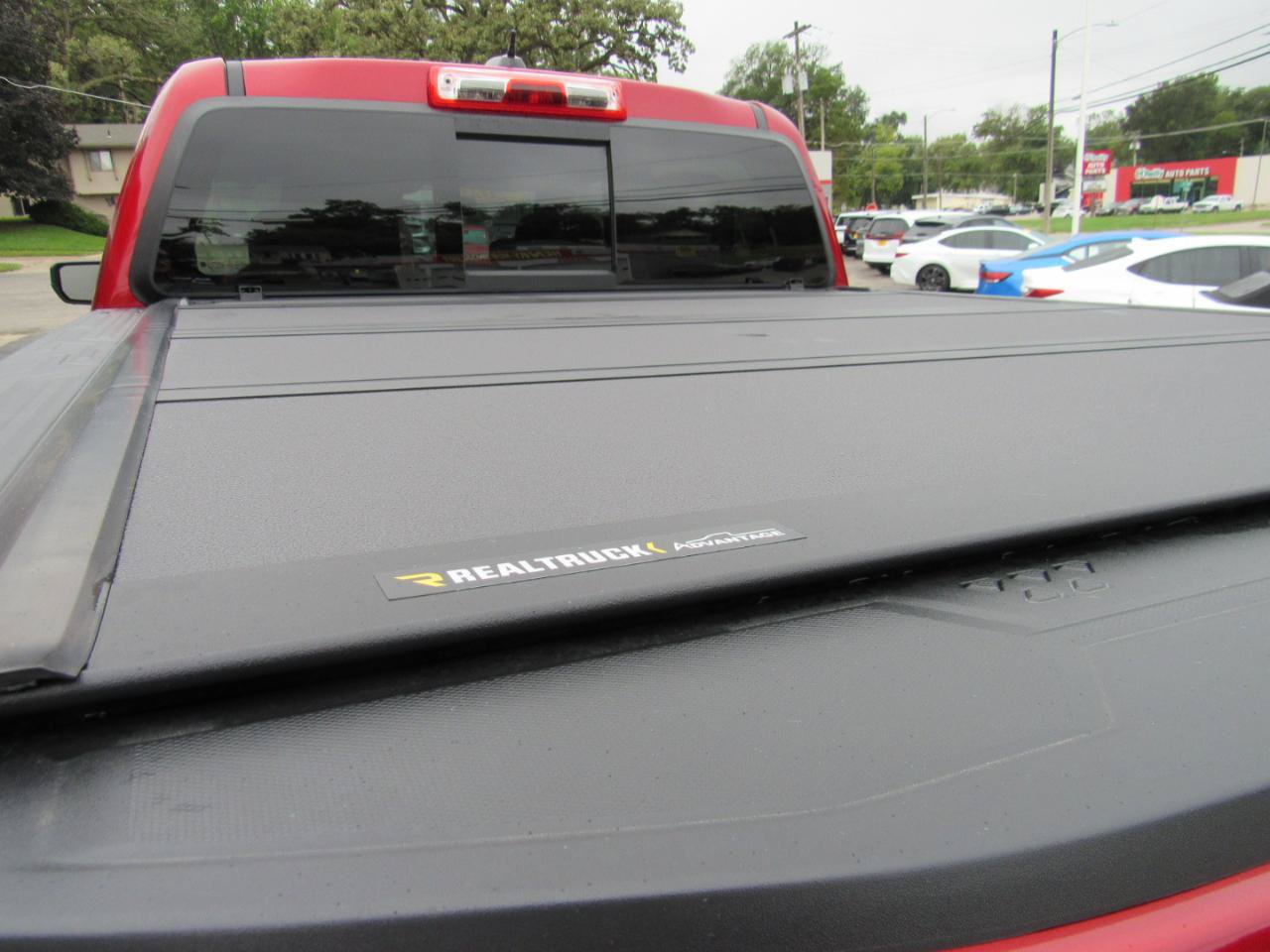 Used 2024 Chevrolet Colorado ZR2 w/ ZR2 Convenience Package III AWD/4WD image 14