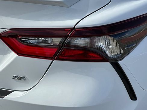 Used 2023 Toyota Camry SE w/ Protection Package (Q2) (TMS) FWD image 24
