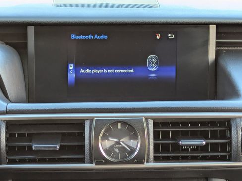 Used 2018 Lexus IS 300 F Sport image 18