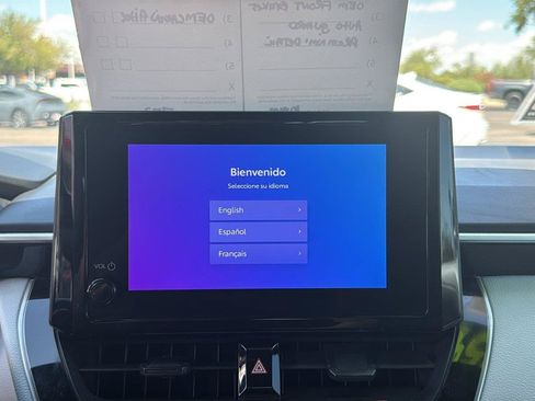 Used 2025 Toyota Corolla SE FWD image 21