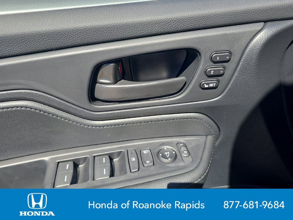 New 2026 Honda Odyssey EX-L image 11
