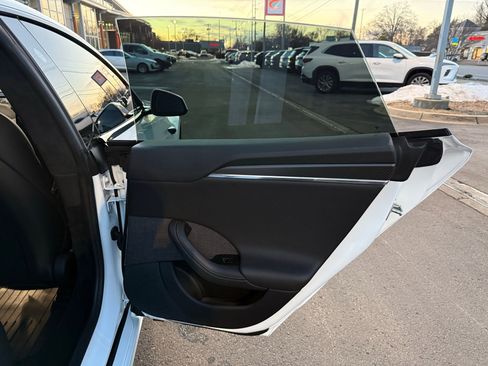 Used 2021 Tesla Model S Plaid image 26