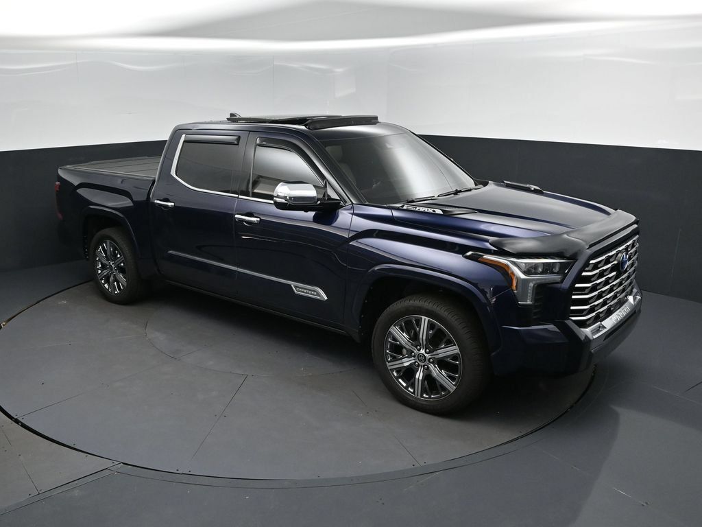 Used 2022 Toyota Tundra Capstone AWD/4WD image 37