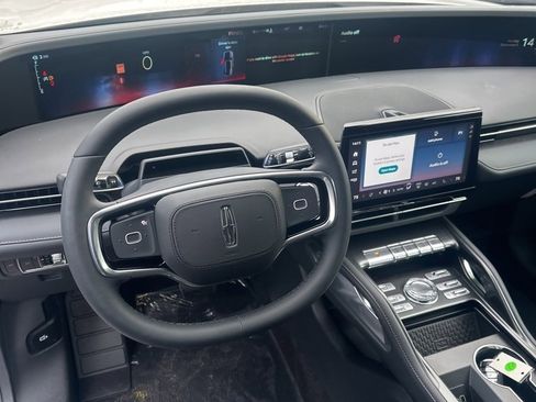 New 2026 Lincoln Nautilus Reserve w/ Jet Appearance Package image 15