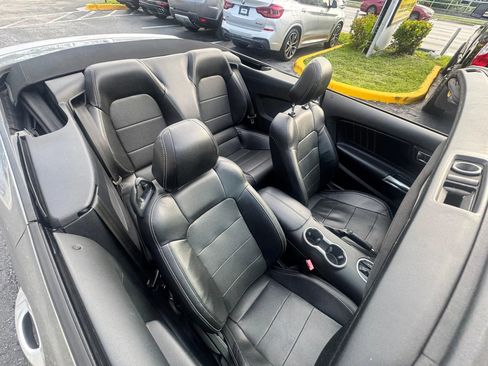 Used 2020 Ford Mustang GT Premium Convertible RWD image 23