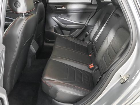 Used 2021 Volkswagen Jetta GLI Autobahn FWD image 36