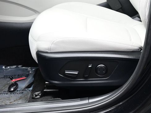 Certified 2026 Hyundai Tucson SEL FWD image 10