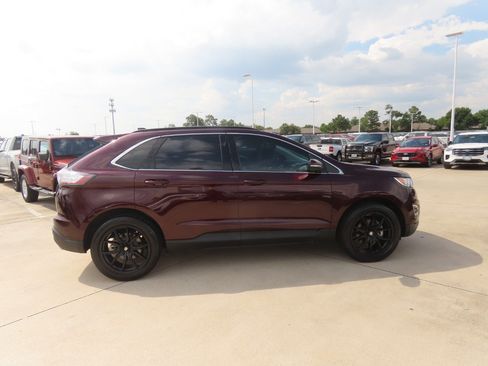 Used 2018 Ford Edge SEL w/ Equipment Group 201A FWD image 10