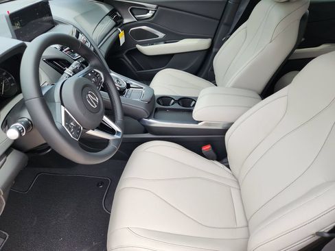 New 2026 Acura RDX SH-AWD image 12