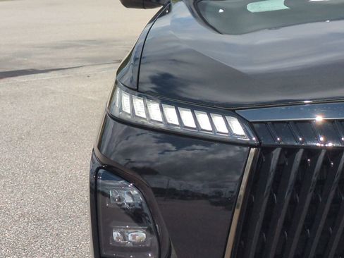 New 2026 INFINITI QX80 Autograph w/ Premium Cargo Package image 11