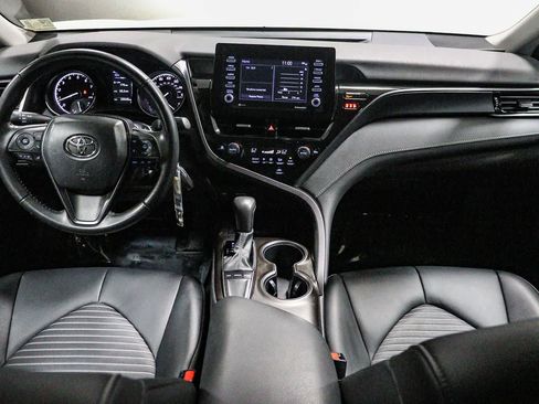 Used 2023 Toyota Camry SE FWD image 12
