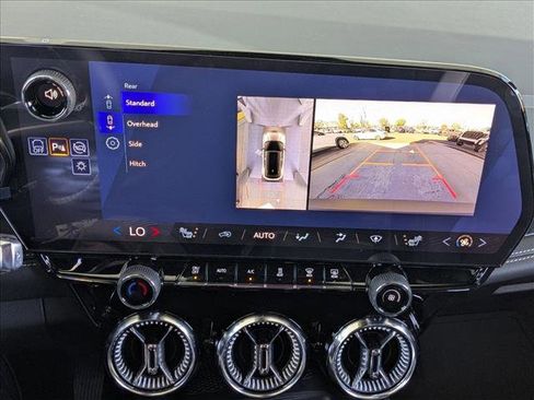 New 2026 Chevrolet Blazer EV LT image 13