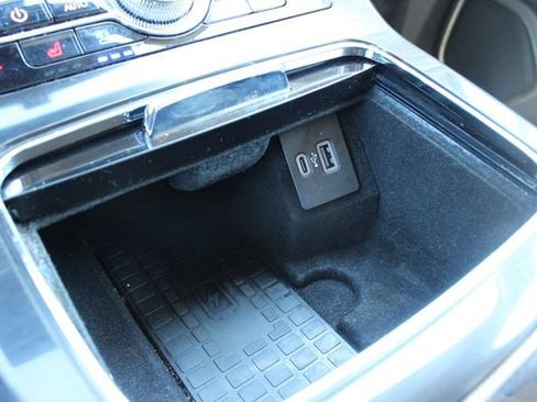 Used 2023 Lincoln Nautilus Reserve w/ Monochromatic Package AWD/4WD image 19