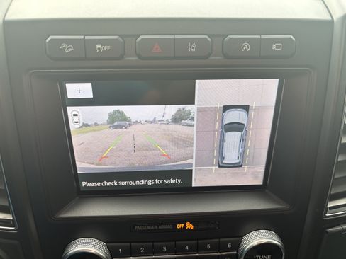 Used 2021 Ford Expedition Limited AWD/4WD image 19