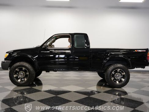 Used 1998 Toyota Tacoma 4x4 w/ SR5 Package image 7