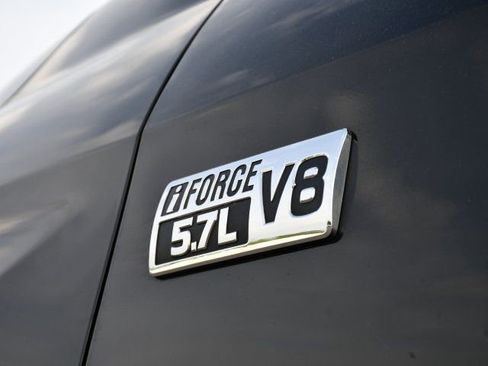 Used 2017 Toyota Tundra SR5 w/ SR5 Upgrade Package AWD/4WD image 10