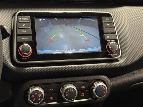 Used 2023 Nissan Kicks S FWD image 11