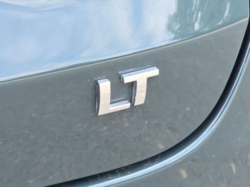 Used 2025 Chevrolet Trax LT FWD image 10