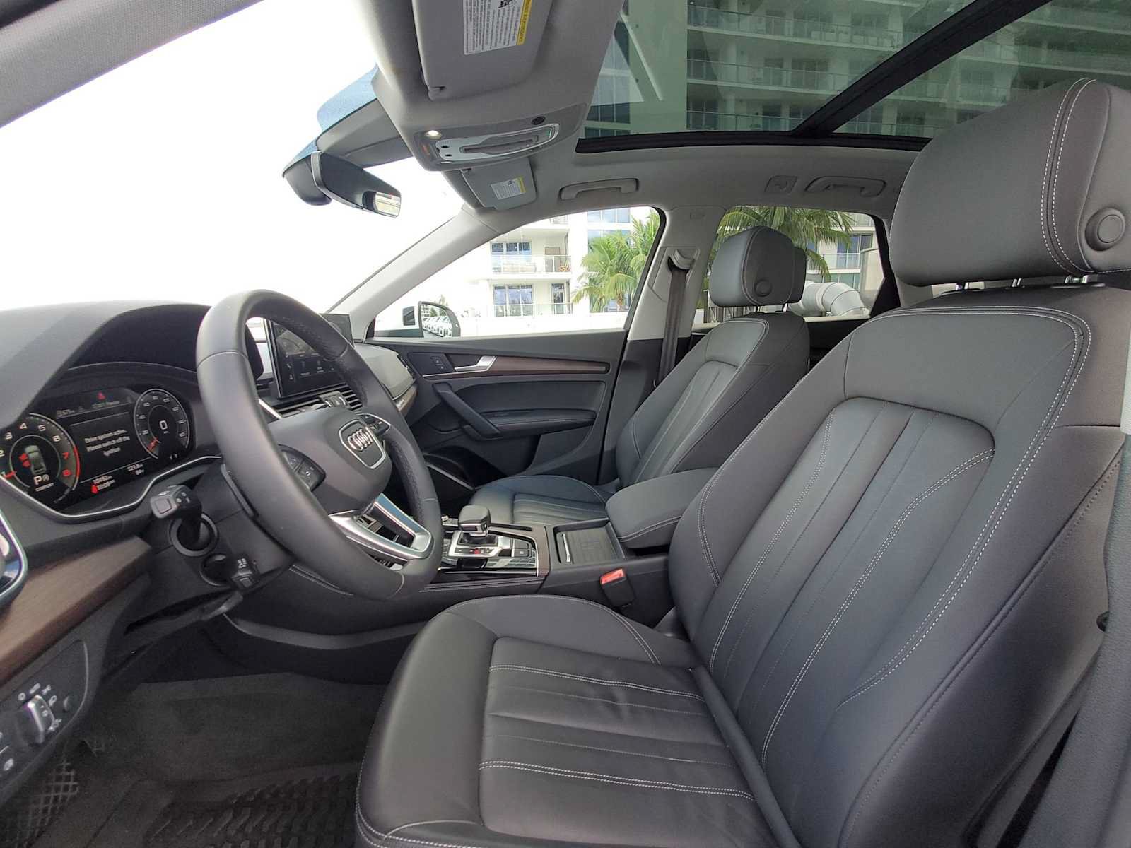 Used 2021 Audi Q5 2.0T Premium Plus w/ Premium Plus Package AWD/4WD image 14