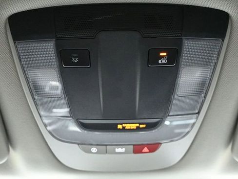 Used 2023 Kia Sportage EX image 17