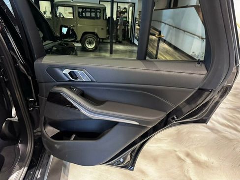 Used 2020 BMW X5 xDrive40i w/ Premium Package AWD/4WD image 21