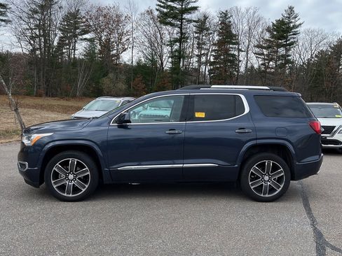 Used 2018 GMC Acadia Denali image 3