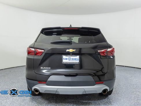 Used 2020 Chevrolet Blazer LT FWD image 6