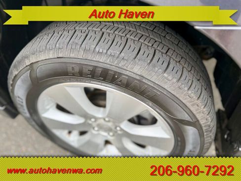 Used 2011 Subaru Outback 3.6R Limited w/ PWR Moonroof Pkg AWD/4WD image 14