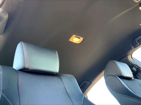 Used 2018 Honda Accord Sport image 14