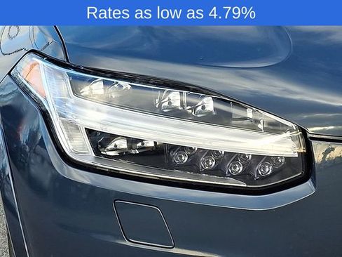 Certified 2024 Volvo XC90 B6 Plus image 9