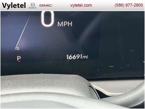 Used 2024 Buick Envista Sport Touring w/ Convenience I Package image 23