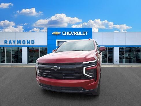 New 2026 Chevrolet Suburban RST w/ Comfort Package AWD/4WD image 8