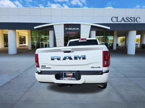 Used 2026 RAM 2500 Laramie AWD/4WD image 7