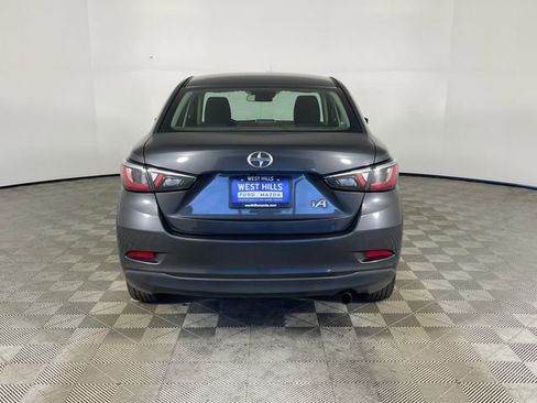 Used 2016 Scion iA image 14