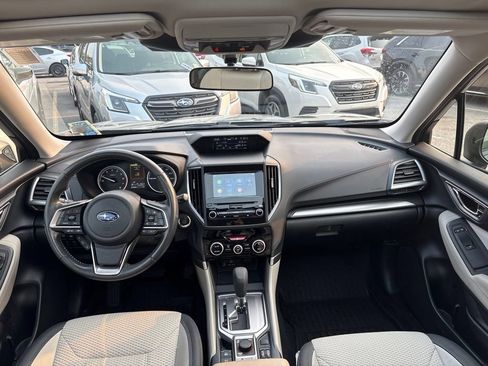 Used 2023 Subaru Forester Premium AWD/4WD image 11