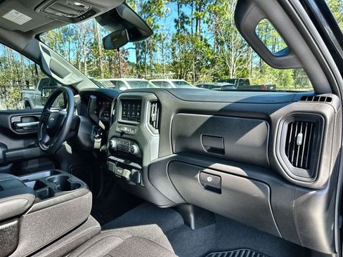 Certified 2024 Chevrolet Silverado 1500 Custom image 28