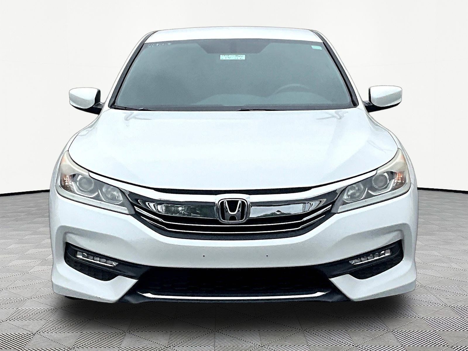 Used 2017 Honda Accord Sport Special Edition image 9