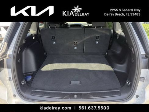 Used 2025 Jeep Grand Cherokee Laredo X w/ Luxury Tech Group I RWD image 8