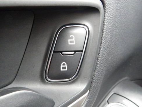 Certified 2022 Ford Escape SE w/ Convenience Package image 25