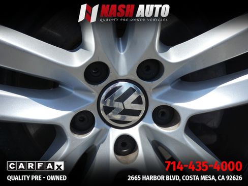 Used 2015 Volkswagen CC Executive FWD image 20