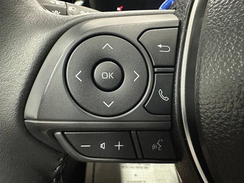 Used 2026 Toyota Corolla SE FWD image 19