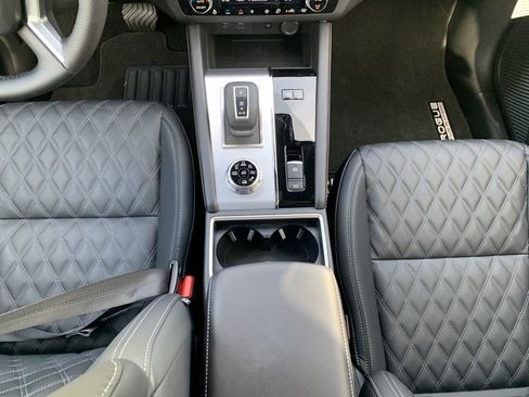 New 2026 Nissan Rogue Platinum image 18