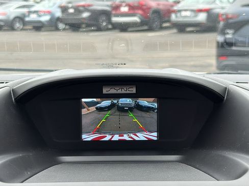 Used 2017 Ford Escape SE image 16