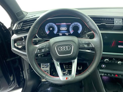 Used 2025 Audi Q3 2.0T Premium Plus w/ Premium Plus Package image 13