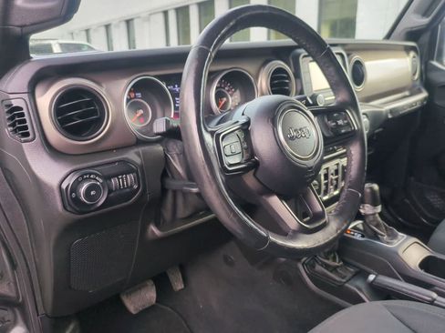 Certified 2018 Jeep Wrangler Unlimited Sport S AWD/4WD image 10