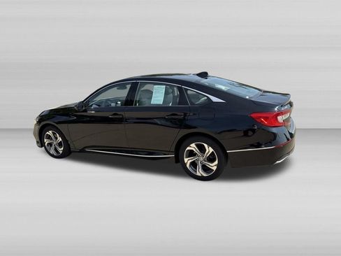 Used 2018 Honda Accord EX image 8
