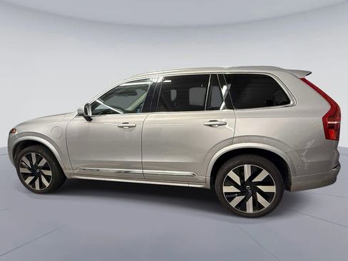 Used 2023 Volvo XC90 T8 Ultimate w/ Protection Package Premier image 4