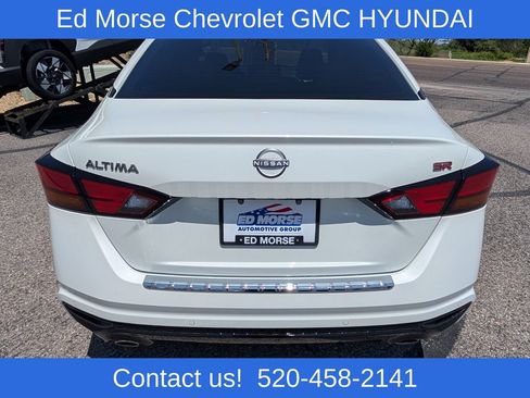 Used 2023 Nissan Altima 2.5 SR w/ SR Premium Package FWD image 4