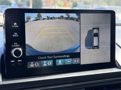 Used 2024 Honda Pilot TrailSport image 18